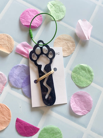 Poo Bag Holder Paw Cutout Shape